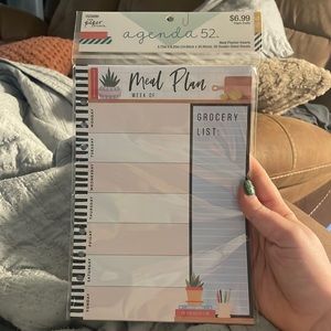 Agenda 52 Meal plan sheets!
